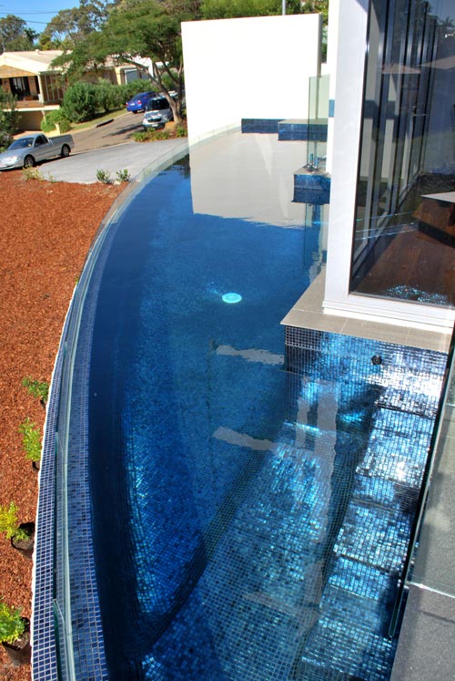 GC102 Charcoal Pearl glass mosaic pool tile shown in situ