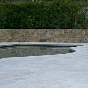 Tumbled Travertine (French) Ashlar Pattern