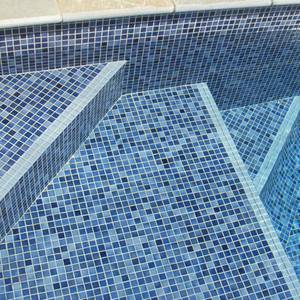 Photos of Swimming Pools fully tiled in ceramic Mosaics