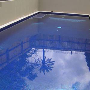 Fully tiled pool which used GC130 Dark Blue Pearl glass mosaic tiles