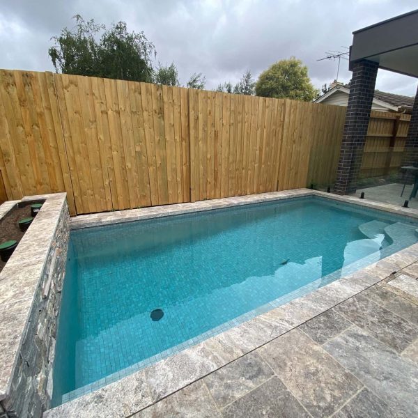 CMC450 Avoca fully tiled pool with Silver Travertine