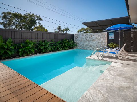 Silver Travertine For Coping And Pool Surround Tiles And Pavers