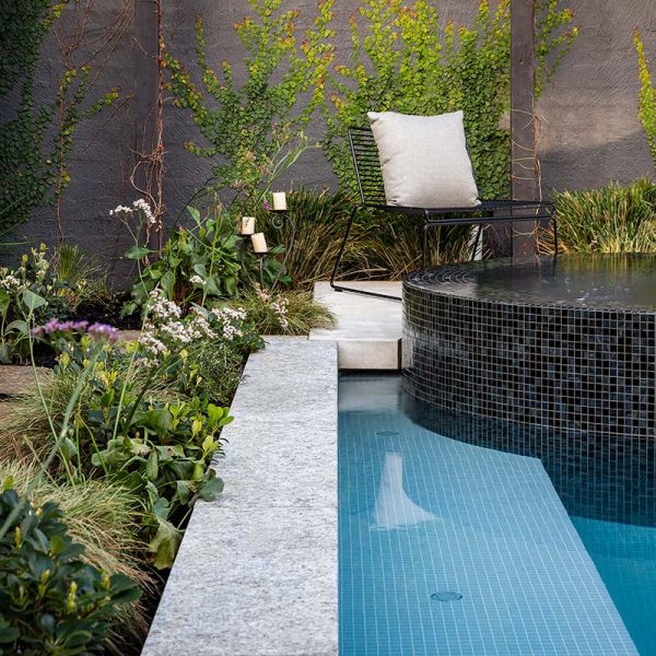 GC149 Light Grey Speckle fully tiled pool